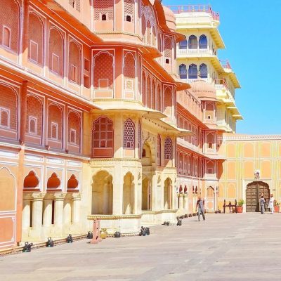 3-day-Jaipur-itinerary-_-BEST-places-to-visit-in-Jaipur-_-Backpacking-Rajasthan-Nort
